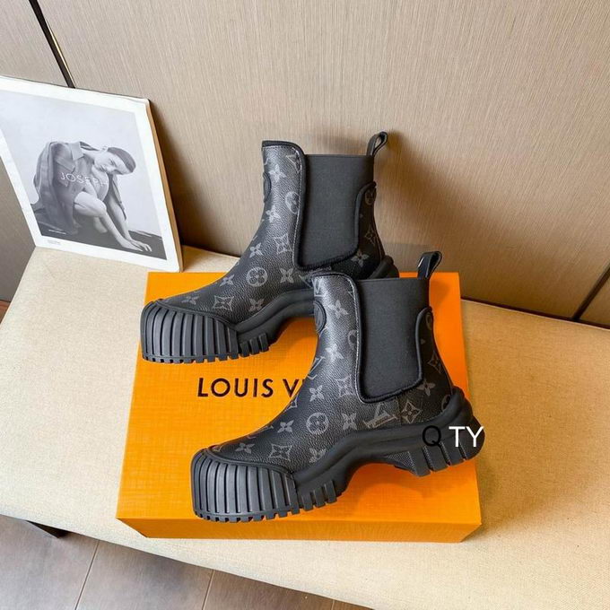 Louis Vuitton Boots Wmns ID:20221203-278